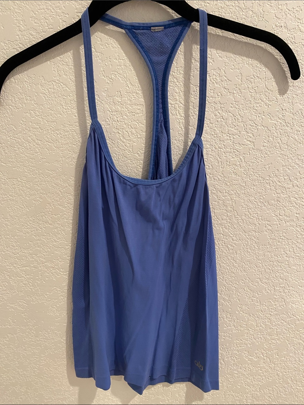 ALO Yoga Women's Racerback Tank Top in Periwinkle Blue